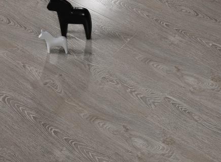 Ламинат Wood Style Magic wide Дуб чилоэ 70548