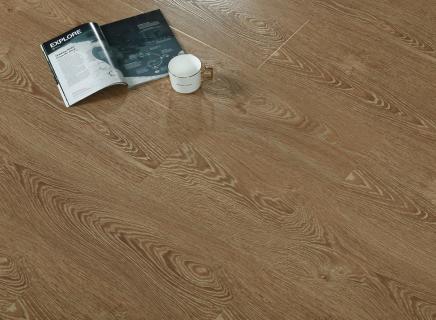 Ламинат Wood Style Magic wide Дуб эдж 70532