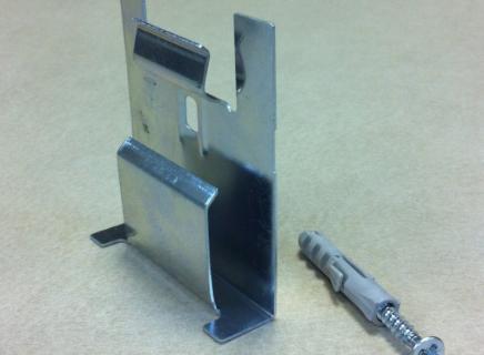 Клипса монтажная для плинтуса Clip Star High Profile