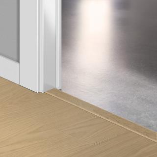 Порог Quick Step Incizo МДФ QSINCP 4750 Дуб бежевый лакированный