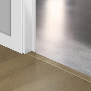 Порог Quick Step Incizo ПВХ QSVINCP 40159 Дуб бархатный песочный