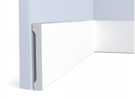 Плинтус Hiwood B130V1