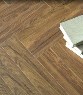 ПВХ плитка Respect Floor SPC Елка Орех Светлый 2305