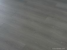 Ламинат Lamiwood Select 8 мм Дуб Серый 812					