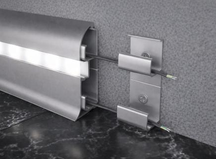 Плинтус Fezard С подсветкой алюминиевый напольный Серебро  ALP-C65-led
